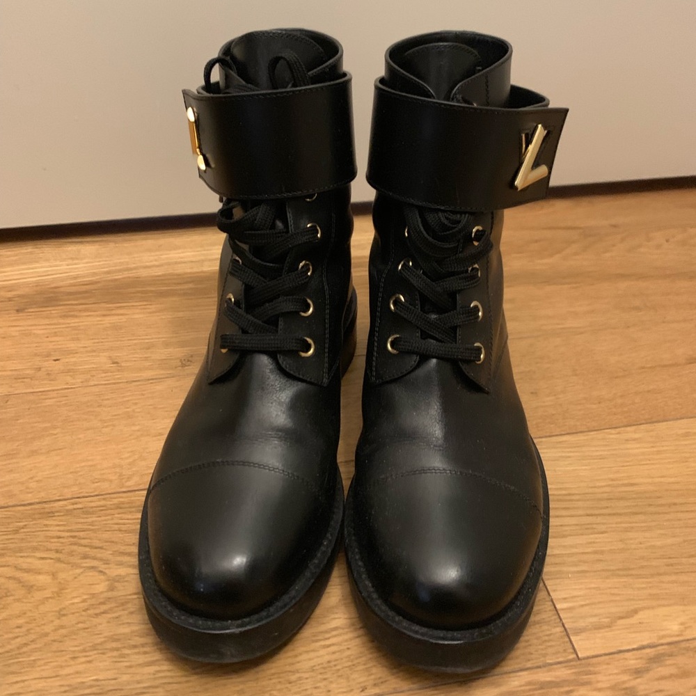 Louis Vuitton Black Wonderland Ranger Boots 38.5